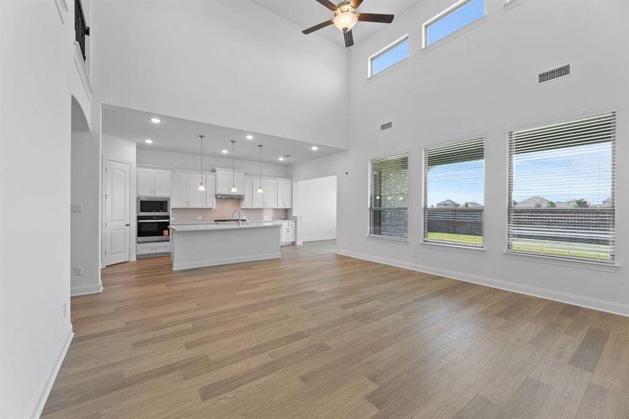 DAL_South Pointe Village_Eagle Mountain II_2213 Birch Street (18) DAL_South Pointe Village_Eagle Mountain II_2213 Birch Street (18)