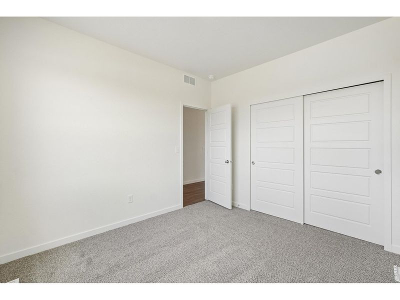 Spacious, unfurnished interior of a new home in Hudson Hills, Hudson (Image 28).