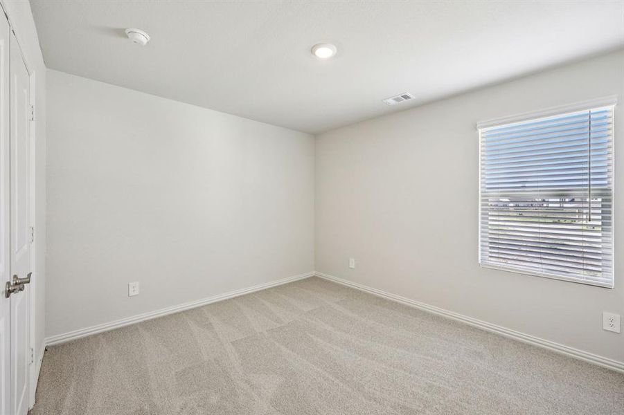 Photo is not of the actual home, but is an inspirational photo of builder’s model home and may depict options, furnishings, and/or decorator features that are not included.