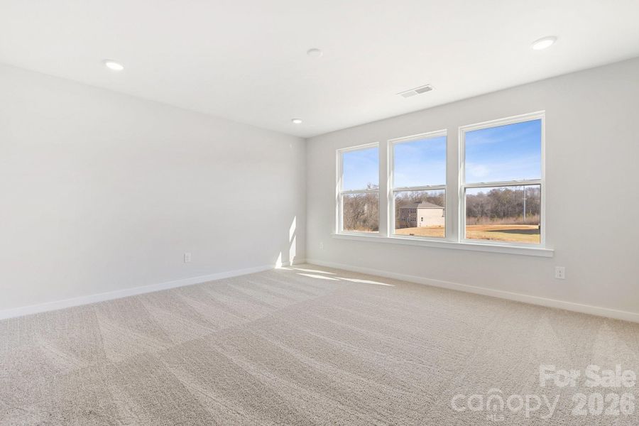Spacious, unfurnished interior of a new home in Running Creek, Locust (Image 12).