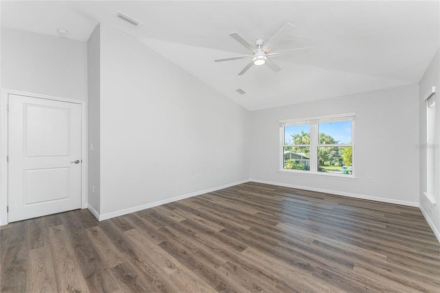 Spacious, unfurnished interior of a new home in , Port Charlotte (Image 20). Spacious, unfurnished interior of a new home in , Port Charlotte (Image 20).