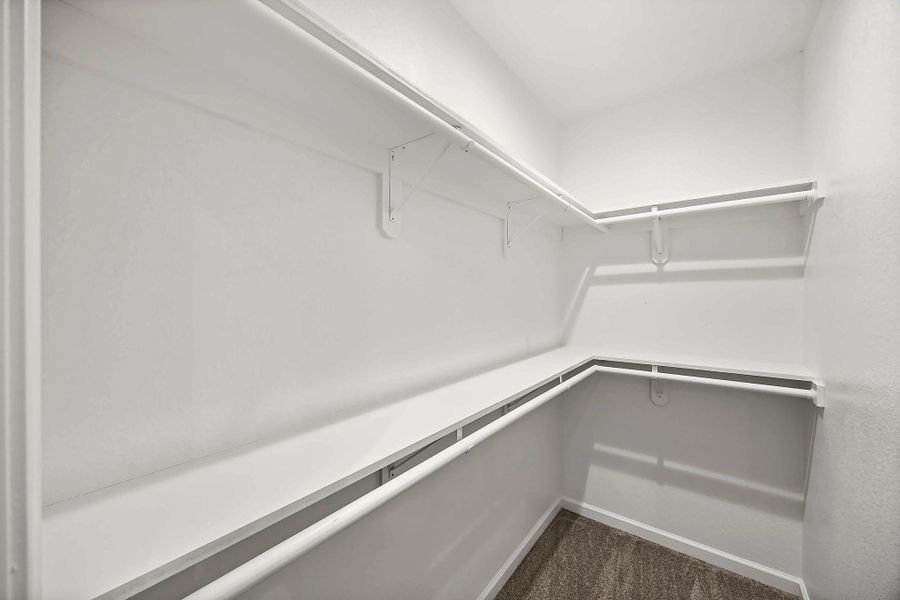 Spacious, unfurnished interior of a new home in , Houston (Image 17).
