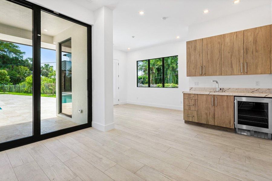 Spacious, unfurnished interior of a new home in , Delray Beach (Image 81).