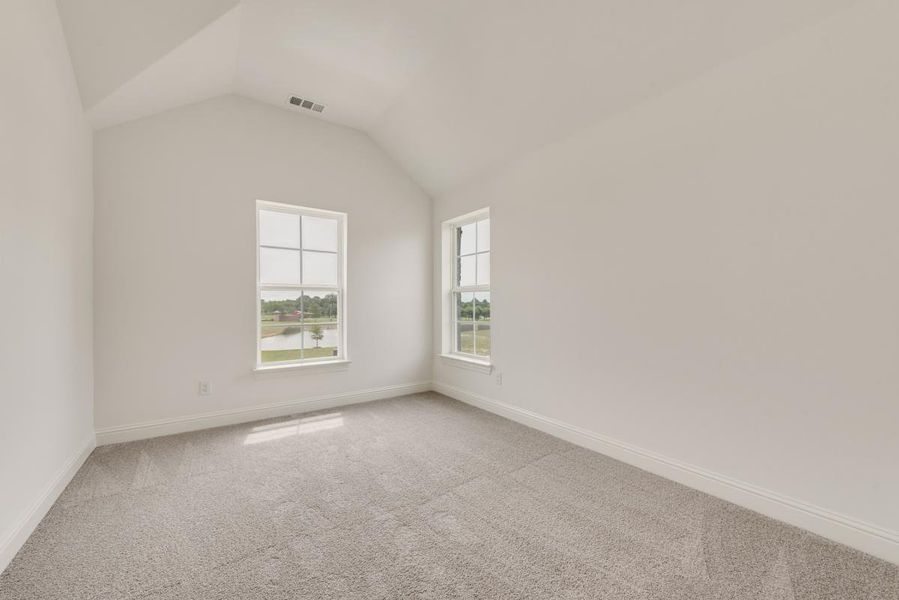 Spacious, unfurnished interior of a new home in Dominion of Pleasant Valley, Wylie (Image 31).