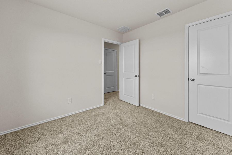 Spacious, unfurnished interior of a new home in Ladera, Luling (Image 13). Spacious, unfurnished interior of a new home in Ladera, Luling (Image 13).