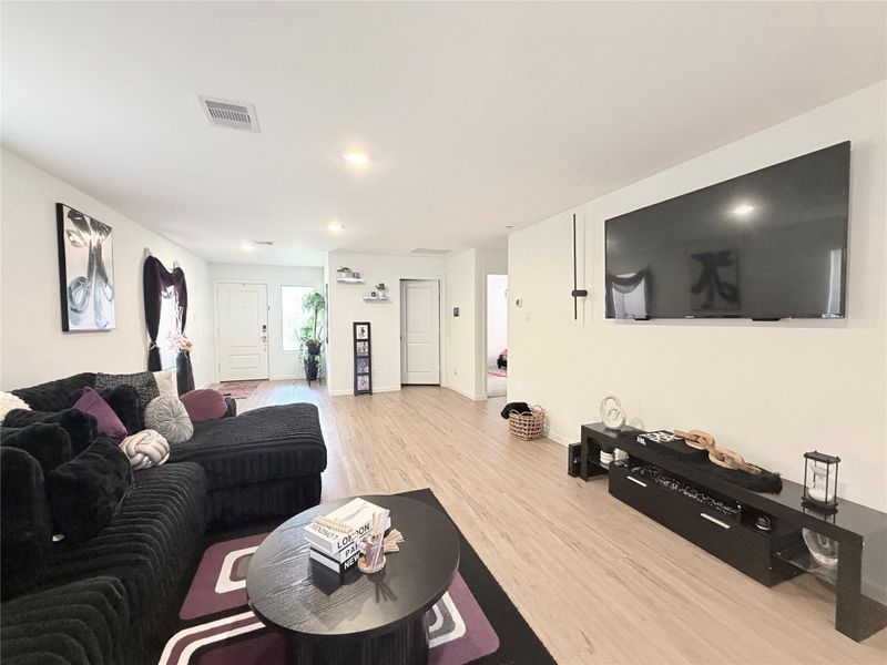 Furnished interior view inside a new home in Sunterra, Katy (Image 10).