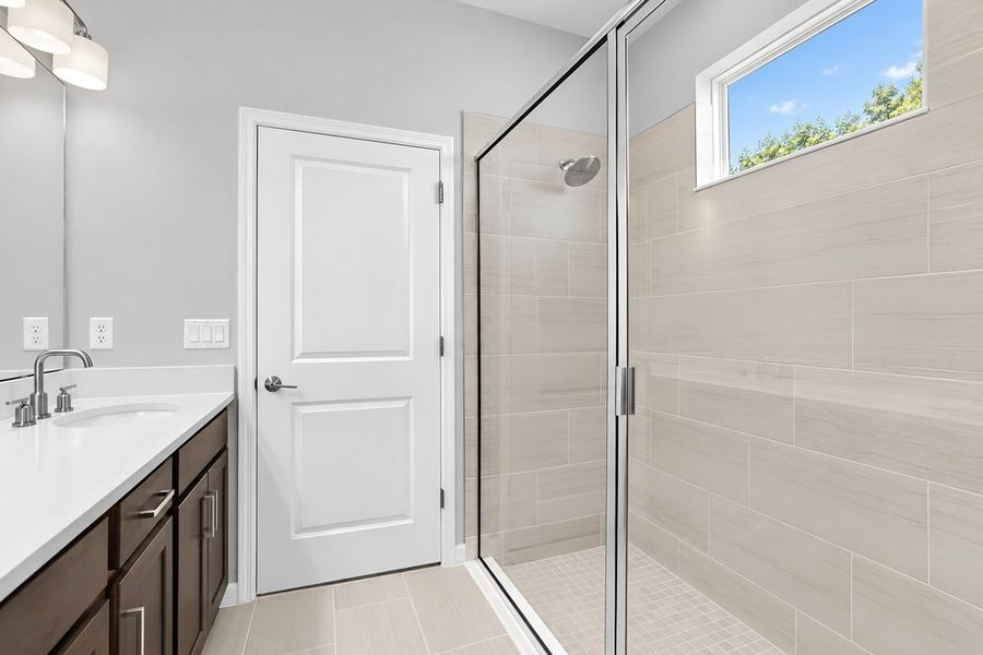 Furnished interior view inside a new home in Lochside, Mount Dora (Image 20).