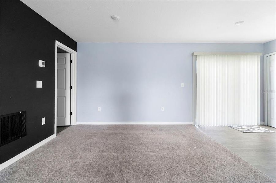 Spacious, unfurnished interior of a new home in Poinciana, Poinciana (Image 24).