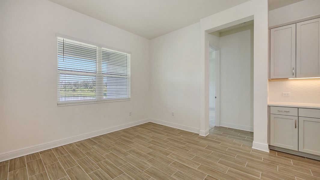 Spacious, unfurnished interior of a new home in Wildleaf at North River Ranch, Parrish (Image 24).