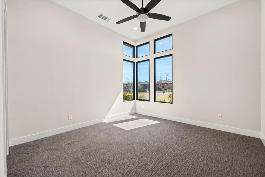 Spacious, unfurnished interior of a new home in Lakecliff on Lake Travis, Spicewood (Image 22).