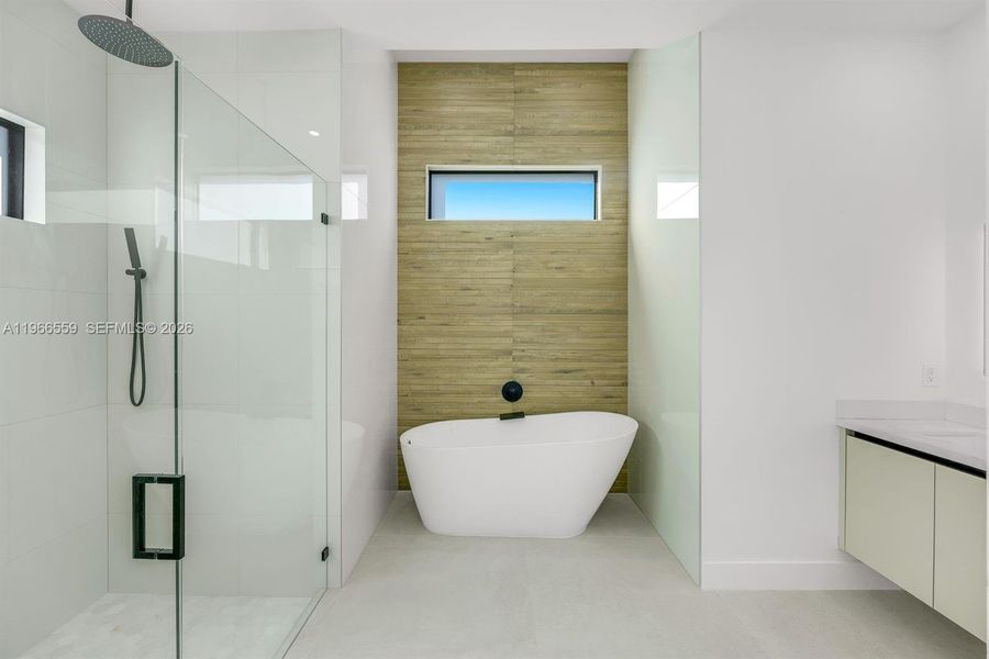 Furnished interior view inside a new home in , Cape Coral (Image 15).