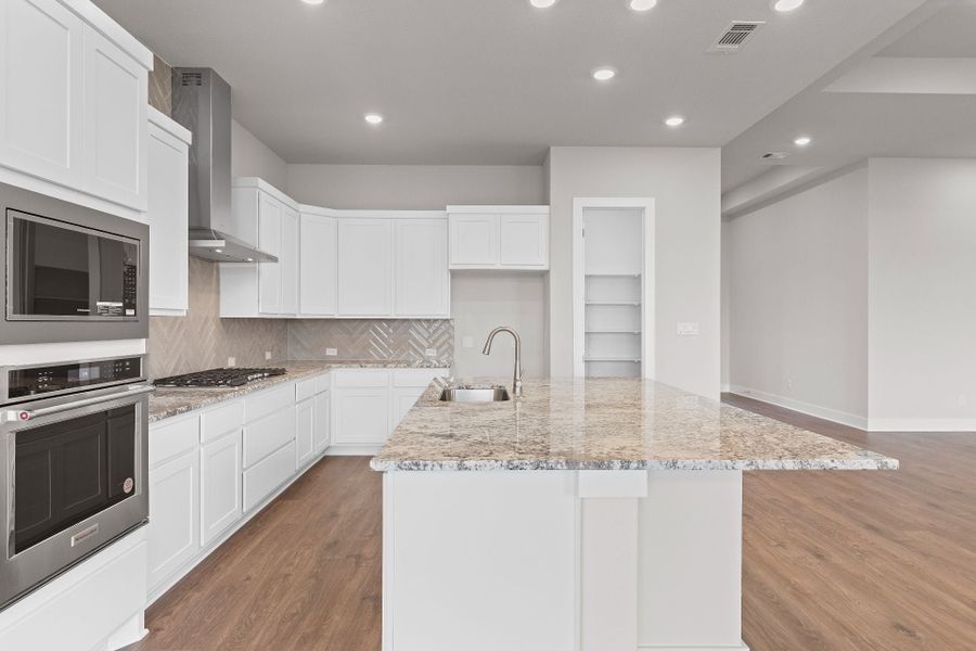 4br New Home in Liberty Hill, TX.  - Slide 14