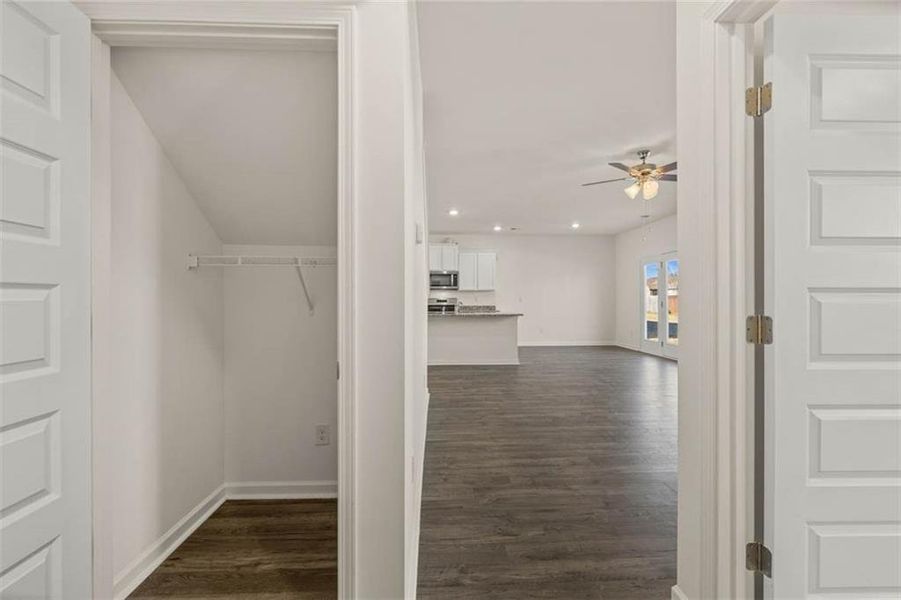 Spacious, unfurnished interior of a new home in Oakchase at Hampton, Hampton (Image 24). Spacious, unfurnished interior of a new home in Oakchase at Hampton, Hampton (Image 24).