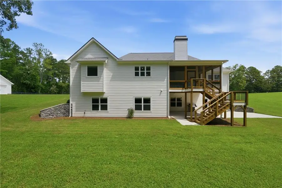 Exterior details and patio area of a home in , Dawsonville (Image 28).