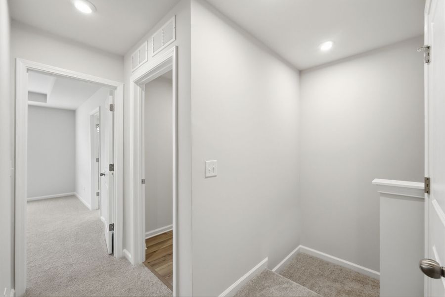 Spacious, unfurnished interior of a new home in Arbor Chase, Clover (Image 16). Spacious, unfurnished interior of a new home in Arbor Chase, Clover (Image 16).