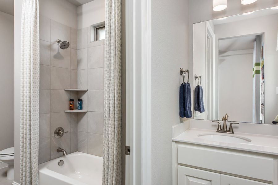 Furnished interior view inside a new home in NorthGlen, Haslet (Image 17). Furnished interior view inside a new home in NorthGlen, Haslet (Image 17).