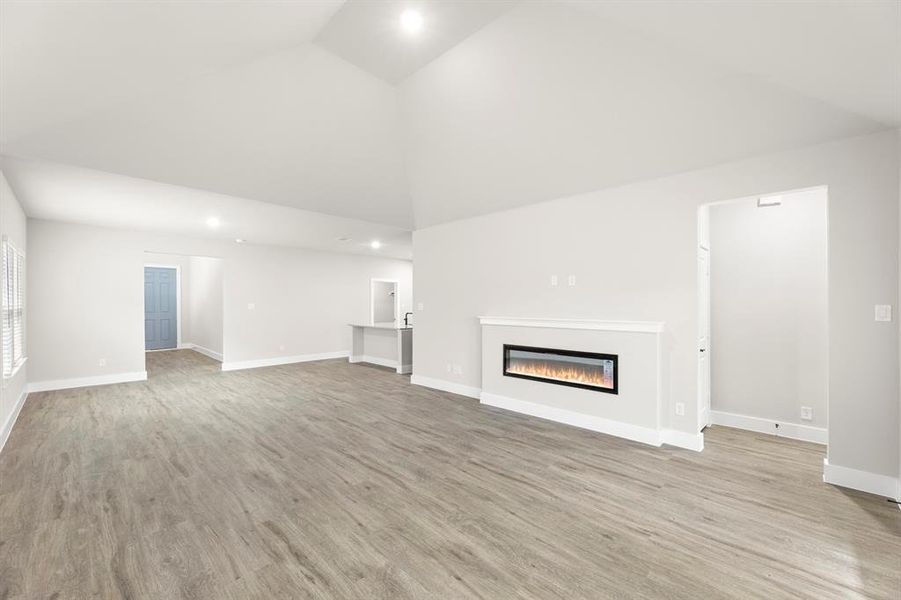 14. 709 Wilderness - Family (3) 14. 709 Wilderness - Family (3)