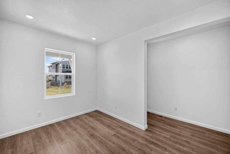 Spacious, unfurnished interior of a new home in Sterling Ranch Ascent Village, Littleton (Image 15). Spacious, unfurnished interior of a new home in Sterling Ranch Ascent Village, Littleton (Image 15).