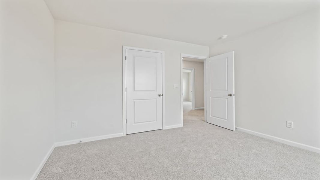 Spacious, unfurnished interior of a new home in Harrier Point, Woodruff (Image 27).