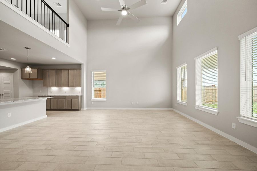 Spacious, unfurnished interior of a new home in Beacon Hill, Waller (Image 27). Spacious, unfurnished interior of a new home in Beacon Hill, Waller (Image 27).