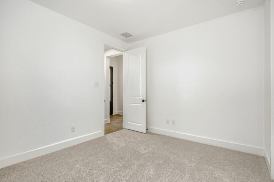 2230 Prickly Cactus - Bedroom