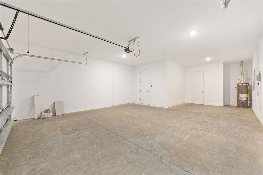 Spacious, unfurnished interior of a new home in , Ocala (Image 32). Spacious, unfurnished interior of a new home in , Ocala (Image 32).