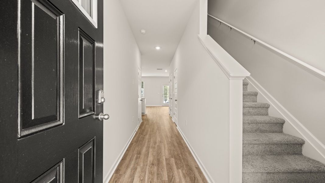 Spacious, unfurnished interior of a new home in Young's Crossing, Stone Mountain (Image 12).