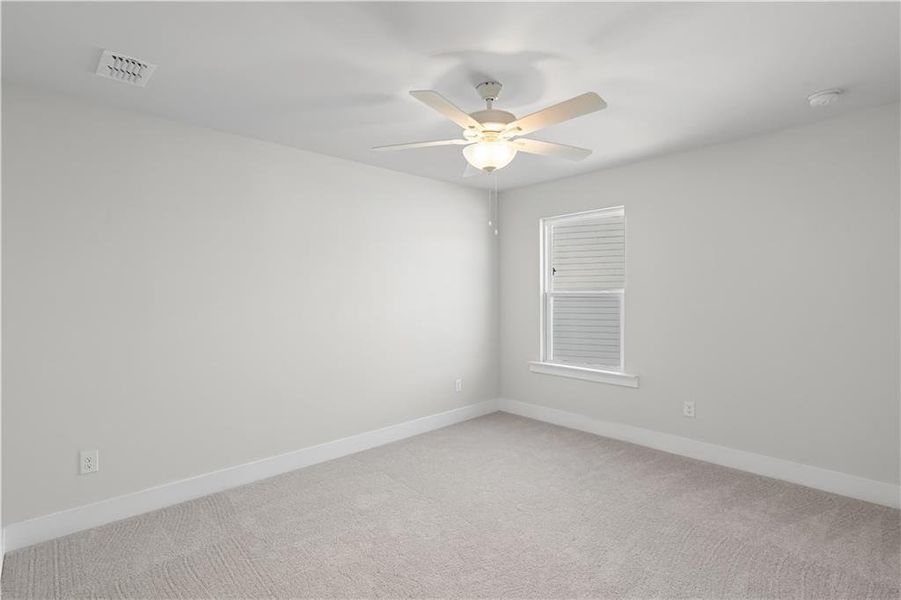 Spacious, unfurnished interior of a new home in Hunters Creek, Flowery Branch (Image 29). Spacious, unfurnished interior of a new home in Hunters Creek, Flowery Branch (Image 29).