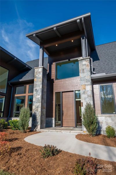 Image 27 of a home in . Image 27 of a home in .