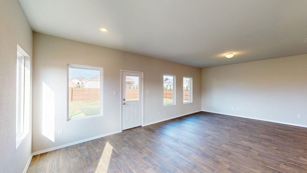 Spacious, unfurnished interior of a new home in Oaks at San Gabriel, Georgetown (Image 17).