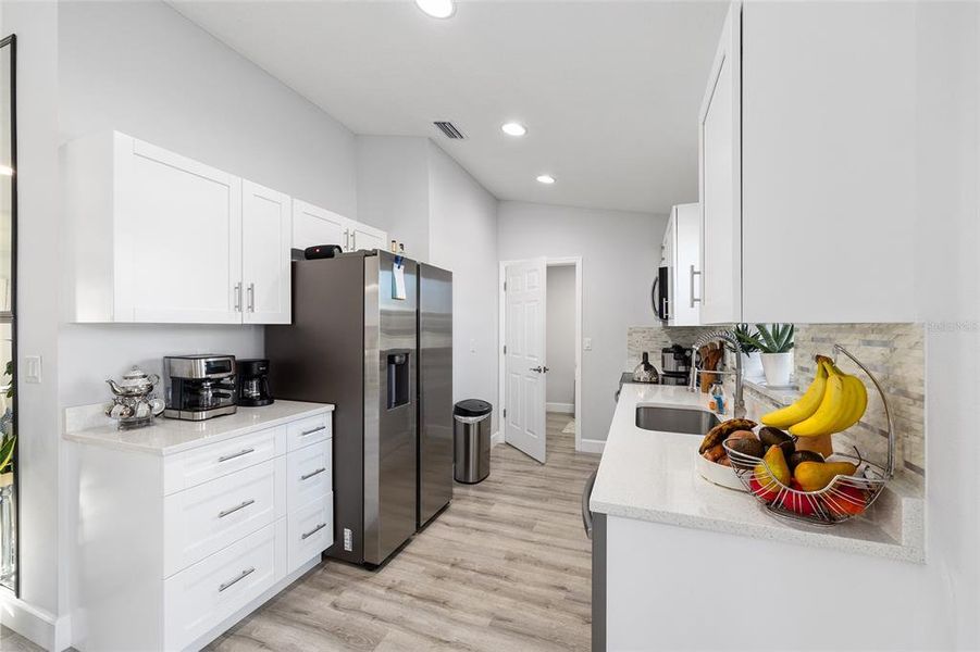 Furnished interior view inside a new home in , Ocala (Image 15).
