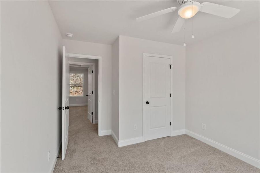Spacious, unfurnished interior of a new home in , Alto (Image 16).