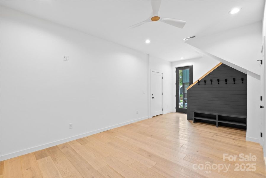 Spacious, unfurnished interior of a new home in , Asheville (Image 32).