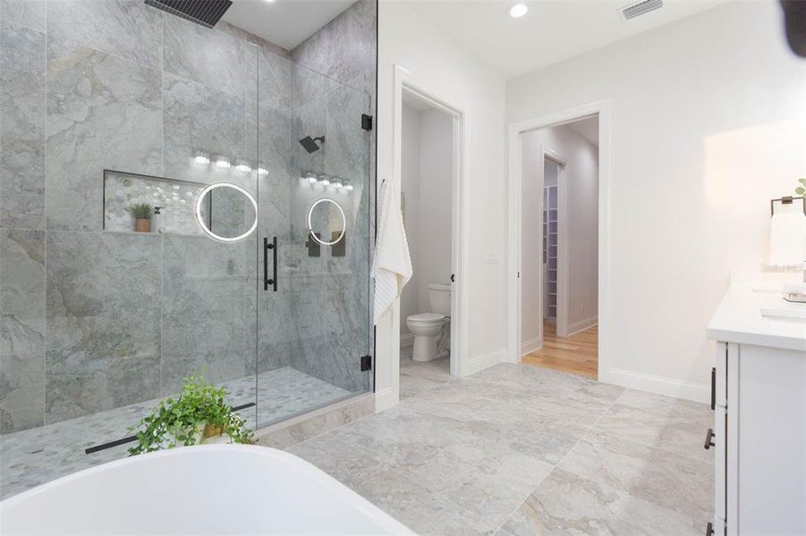 Furnished interior view inside a new home in , Tampa (Image 40). Furnished interior view inside a new home in , Tampa (Image 40).