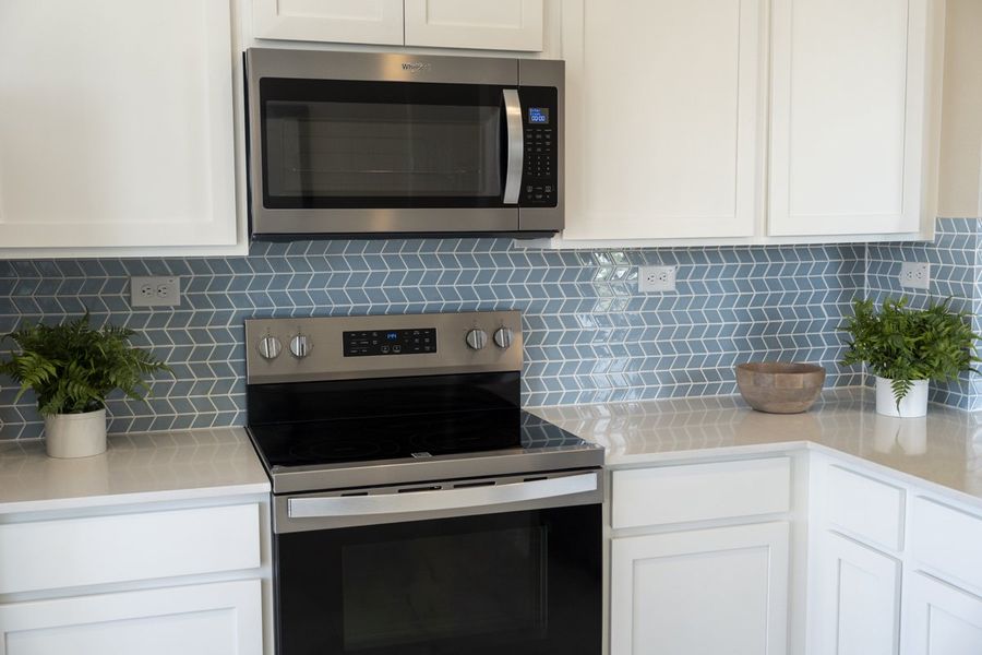 Glossy tile backsplash