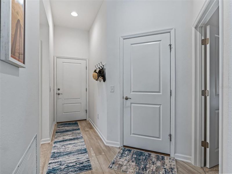 Spacious, unfurnished interior of a new home in , The Villages (Image 22).