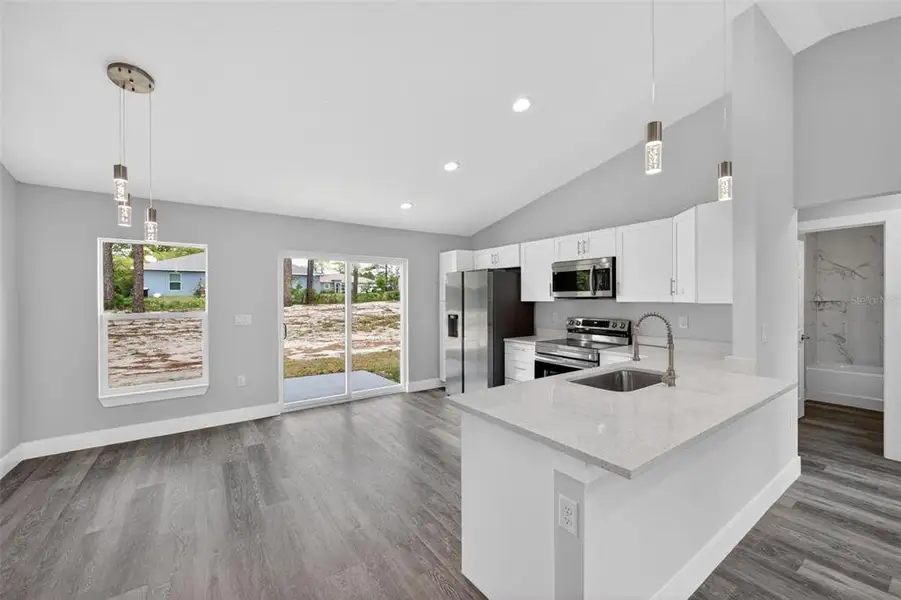 Furnished interior view inside a new home in , Ocala (Image 11).