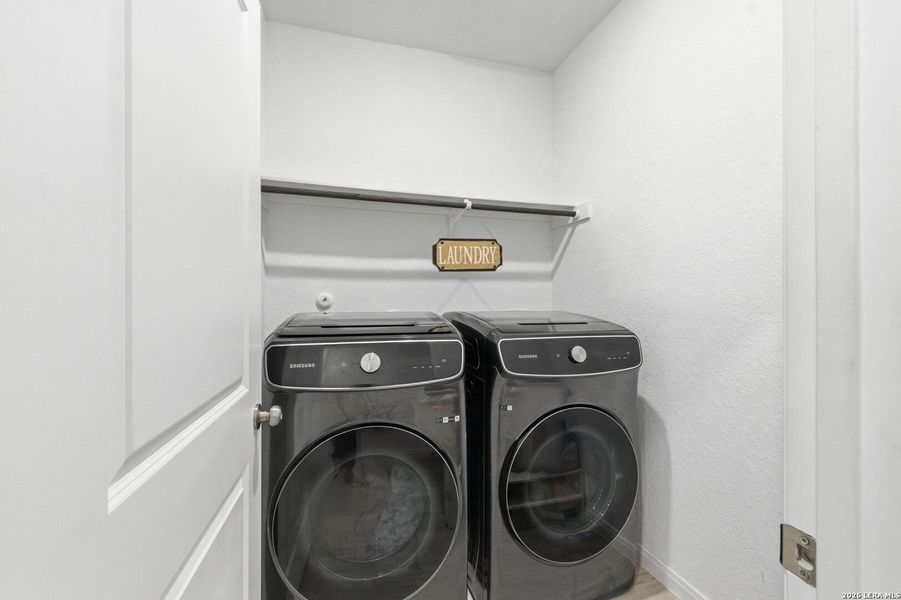 Close-up of interior finishes inside a home in , Converse (Image 22).