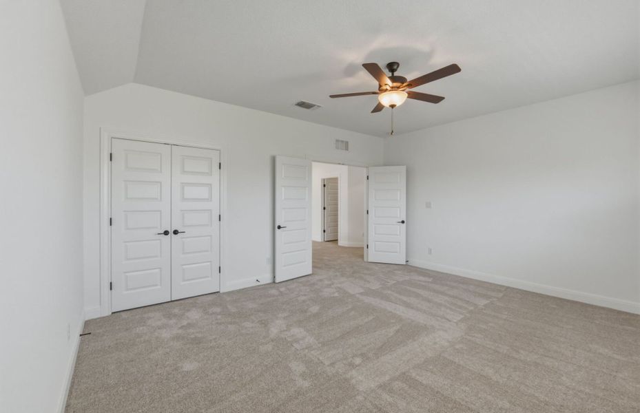 Spacious, unfurnished interior of a new home in Santa Rita Ranch, Liberty Hill (Image 51). Spacious, unfurnished interior of a new home in Santa Rita Ranch, Liberty Hill (Image 51).