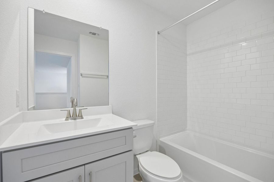 Furnished interior view inside a new home in Stokesbury, Waller (Image 16).