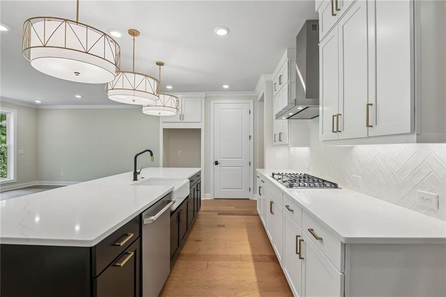 Furnished interior view inside a new home in Waterside, Peachtree Corners (Image 10). Furnished interior view inside a new home in Waterside, Peachtree Corners (Image 10).