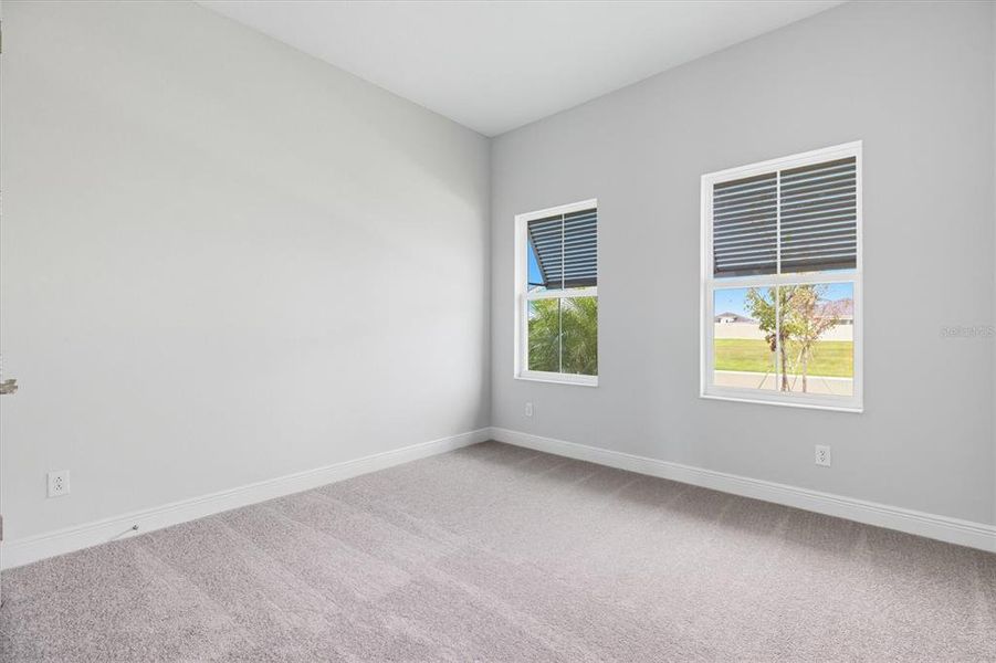 Spacious, unfurnished interior of a new home in Mirada, San Antonio (Image 12).