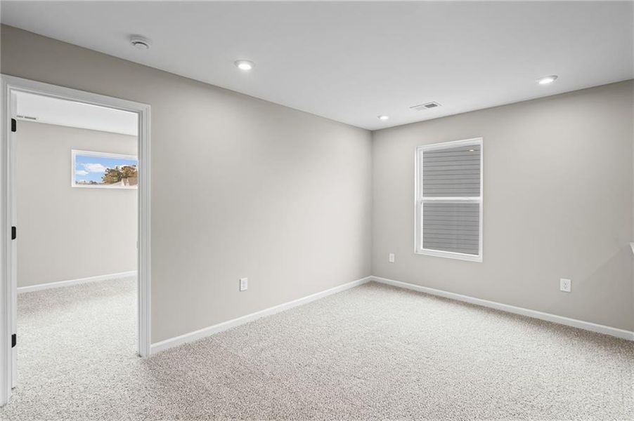 Spacious, unfurnished interior of a new home in Crossvine Estates, Braselton (Image 35).