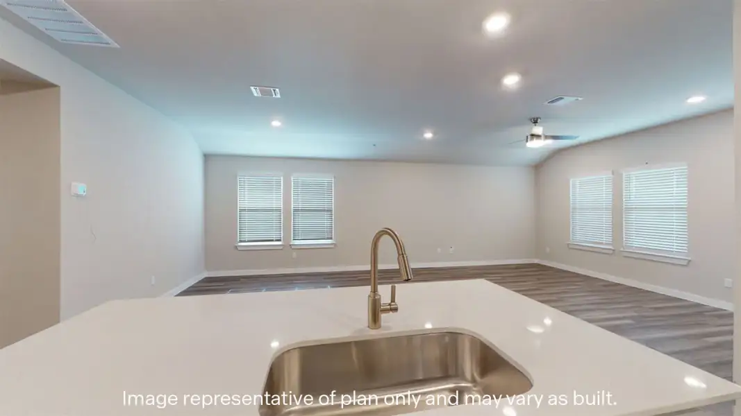Close-up of interior finishes inside a home in Heritage Crossing, Corpus Christi (Image 13).