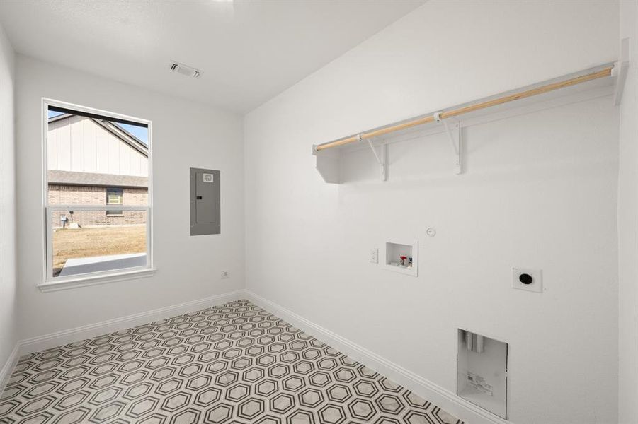 9320 Wood Duck- Utility-1 9320 Wood Duck- Utility-1