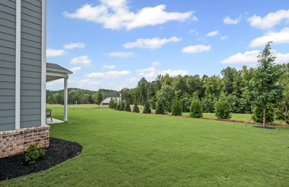 Representative exterior details of a home built from the Riverton by Pulte Homes in Traditions of Braselton, Jefferson (Image 4). Representative exterior details of a home built from the Riverton by Pulte Homes in Traditions of Braselton, Jefferson (Image 4).