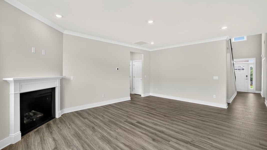 Spacious, unfurnished interior of a new home in Sunset Summits, Spartanburg (Image 18). Spacious, unfurnished interior of a new home in Sunset Summits, Spartanburg (Image 18).