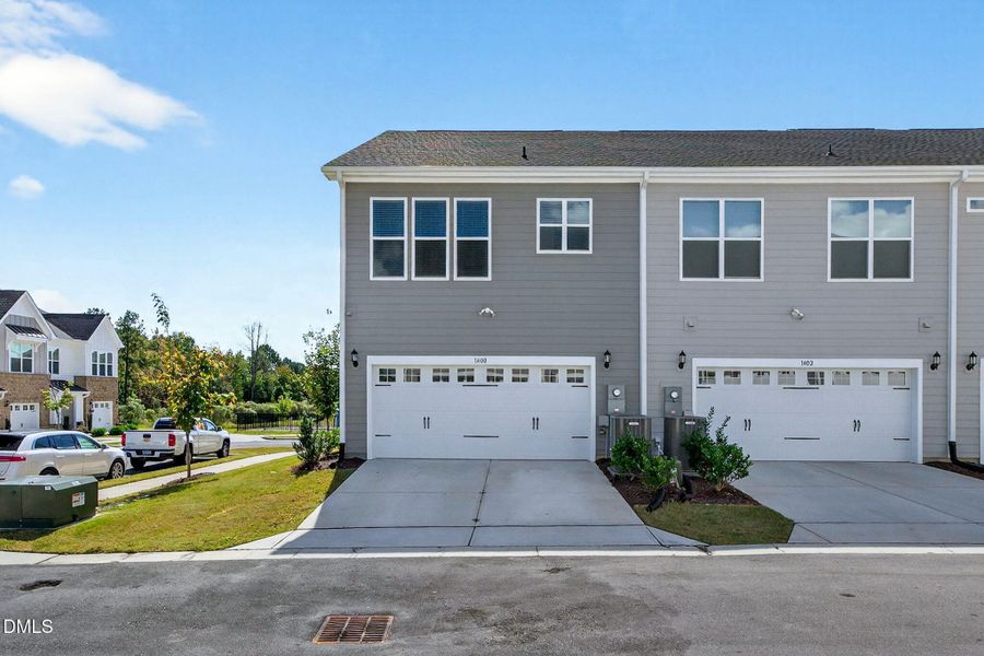 29-web-or-mls-1400 Irving Hill (6 of 30)