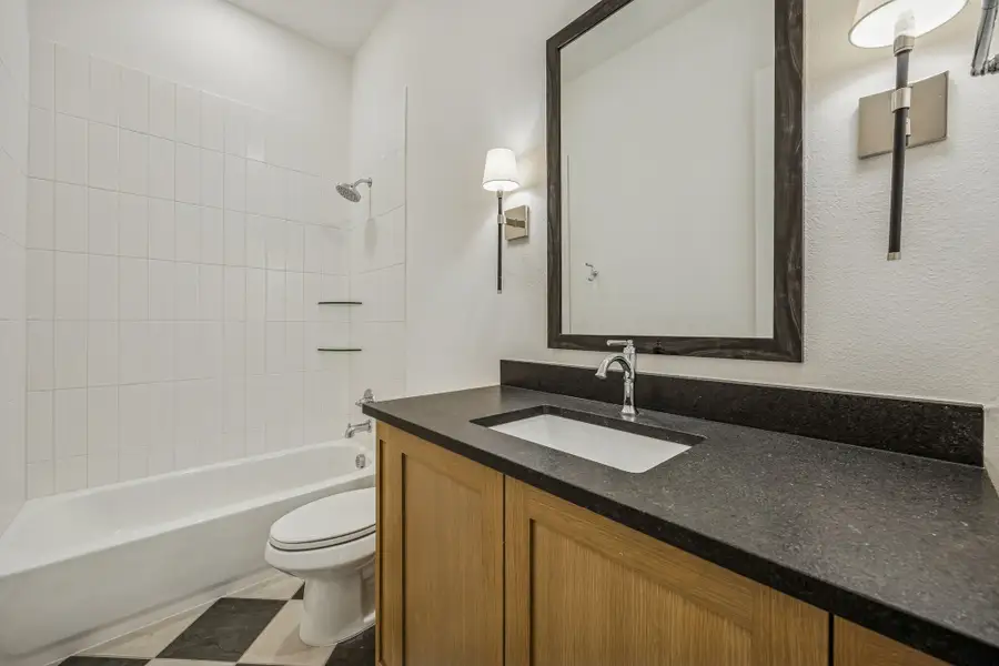 Representative furnished interior of a home built from the Connor by Southgate Homes in Eliana, McKinney (Image 9).