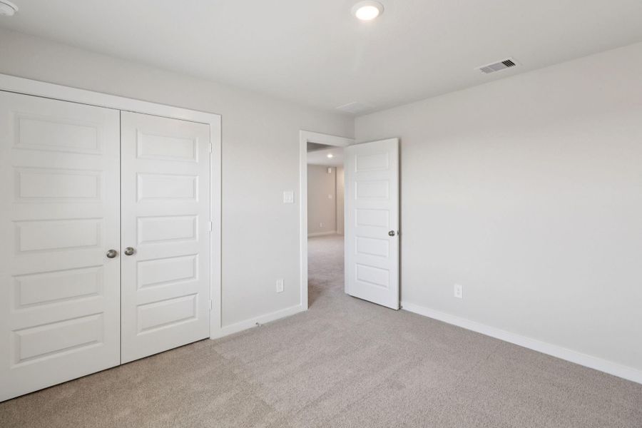 Photo is not of the actual home, but is an inspirational photo of builder’s model home and may depict options, furnishings, and/or decorator features that are not included